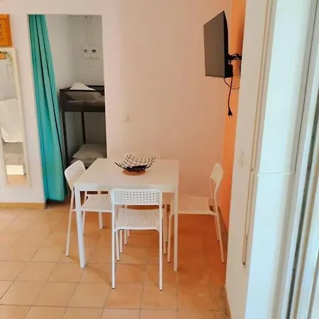 2-4 Pers Animations Apartment Salou